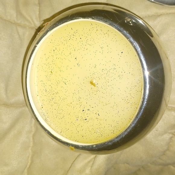 Silver ornament candle 🕯 - Picture 3 of 5